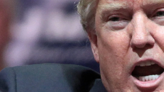 Nekimegy-e Trump a második leggazdagabb amerikainak?