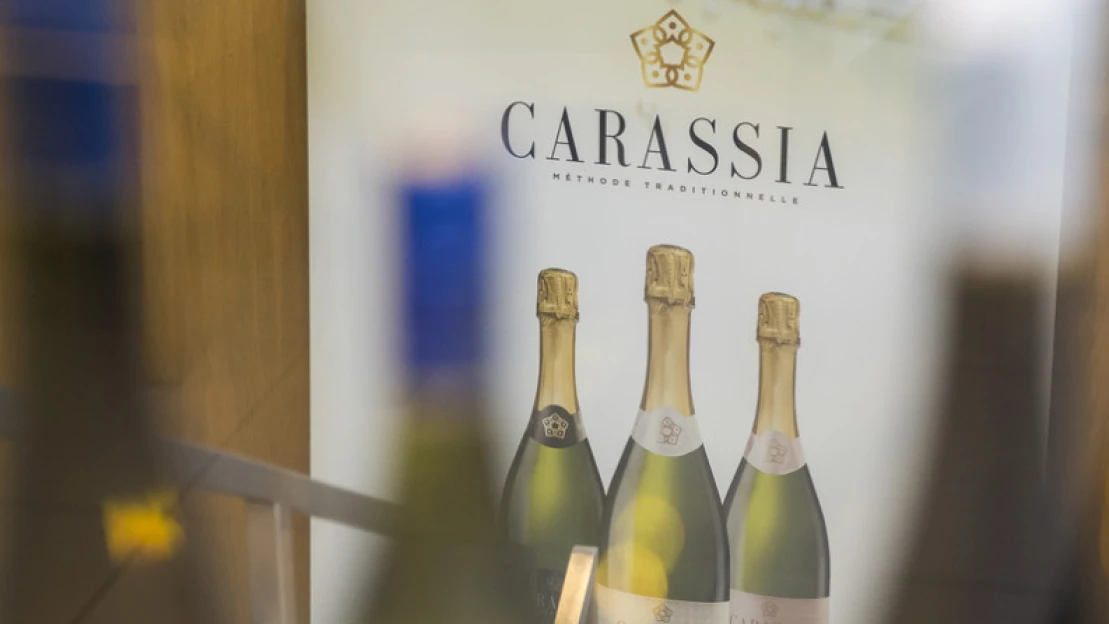 Dom Pérignon után végre a magyar bencéseknek is van pezsgőjük