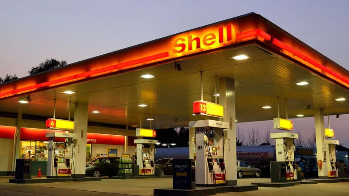 Bezár néhány benzinkutat a Shell