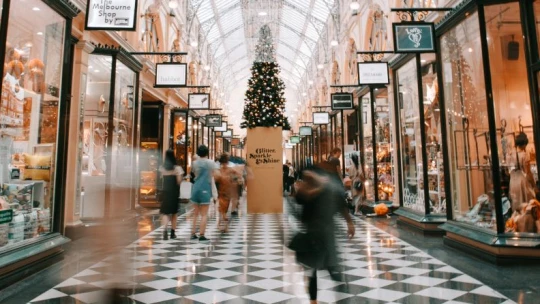 Kamuakciók, késések, megtévesztés: eljárásdömping a Black Friday után