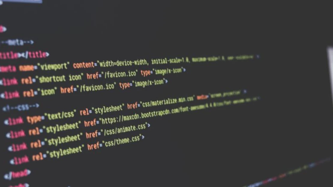 A CIA pénzén indult, most tőzsdére készül a legtitokzatosabb amerikai startup