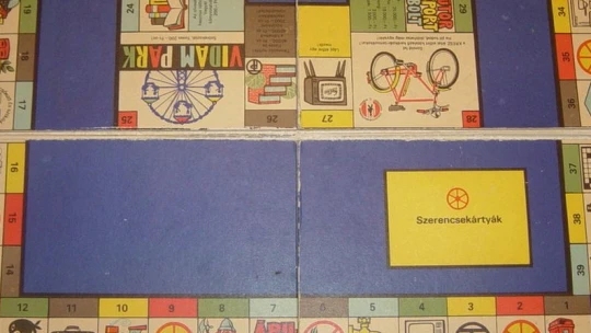 Ahol az állam nem több, mint egy focibíró – Liska-modell egy diáktáborban