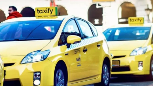 Az Uber egykori nagy ellenfele beállt a Taxify mögé – a cél: Afrika