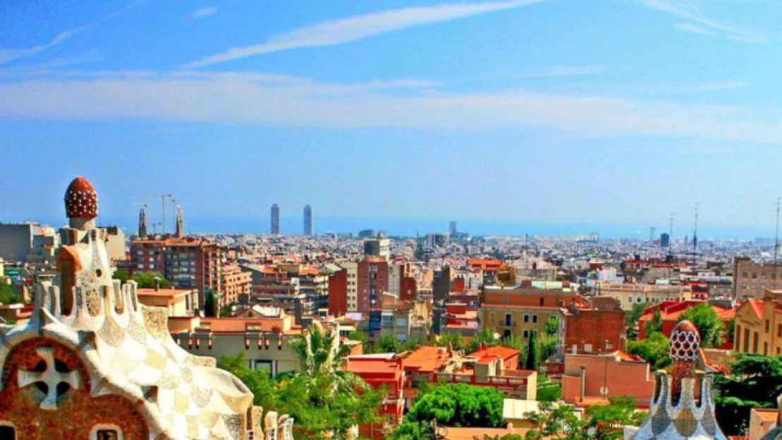 Barcelona inkább a bevándorlókat választaná a turisták helyett