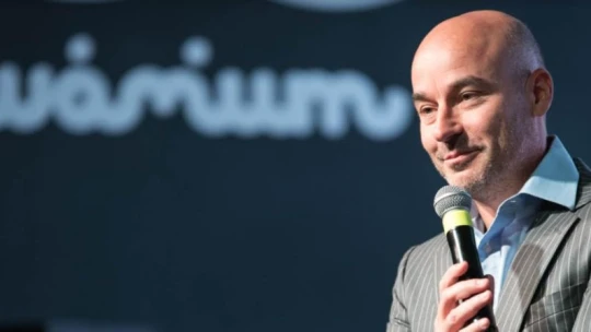 Forbes Flow: 7 erős mondat az embertől, aki a konyhából mozgat milliárdokat