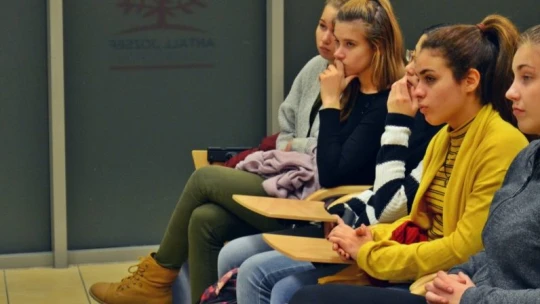 Z generációs vagy? Akkor a vásárlás boldoggá tesz