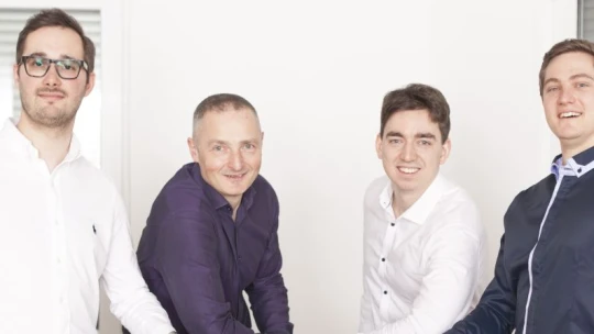Kétmilliárdot takarít meg a ferihegyi utasoknak a magyar startup, külföldön terjeszkednek tovább