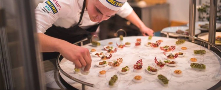 Pohner Ádám az új Széll Tamás: fellőtték a tűzijátékot a Bocuse d’Or-on