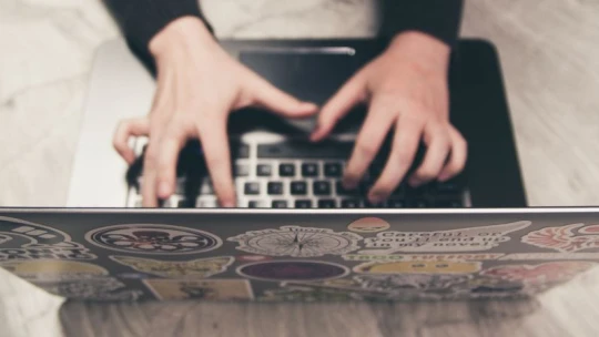 Gif, emoji, megszólítás és egyebek – 5 pont arról, mit és mikor érdemes csinálni, hogy tényleg válaszoljanak egy e-mailedre