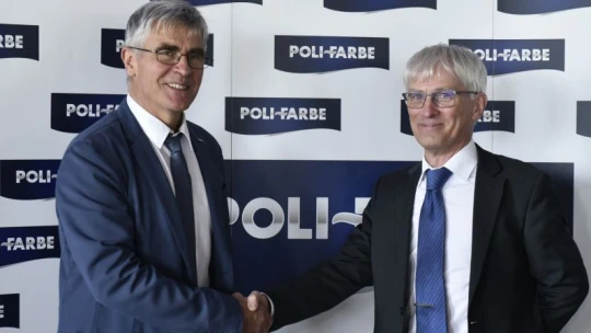Jön a fűtőfesték – A lakás felmelegítésre alkalmas festéket fejleszt a Poli-Farbe