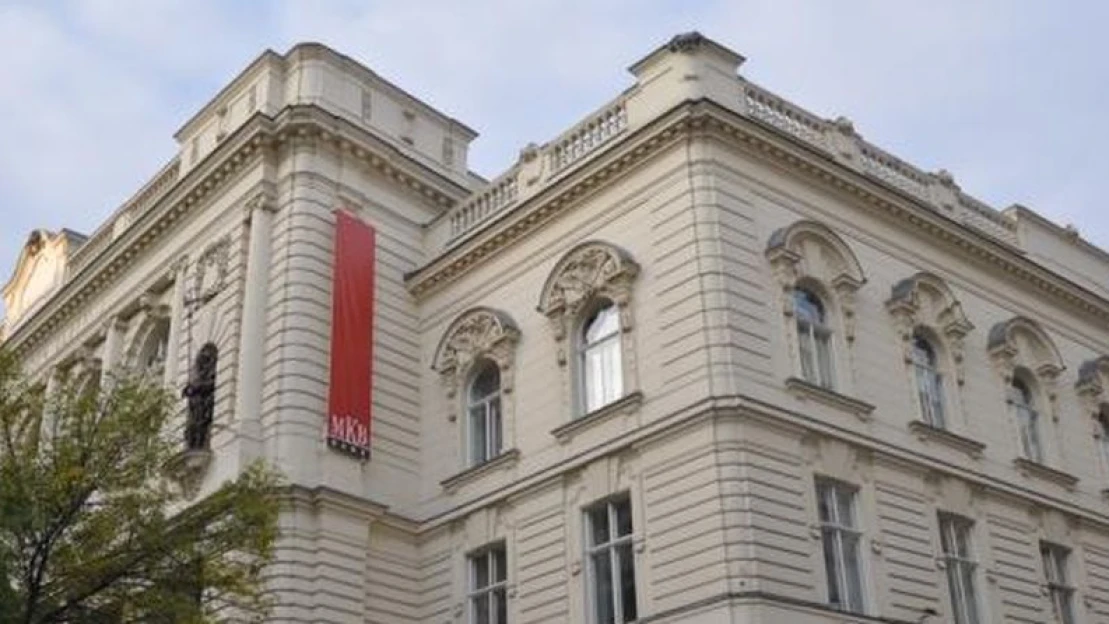 Az Index tulajdonosa is szerepet kap Mészáros szuperbankjában