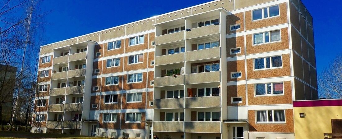 Őrült tempóban a lakáspiac: már a panelek négyzetmétere is 400 ezer forint