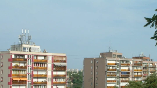 Optimistább a lakáspiac, 273 ezer család tervezi a költözést