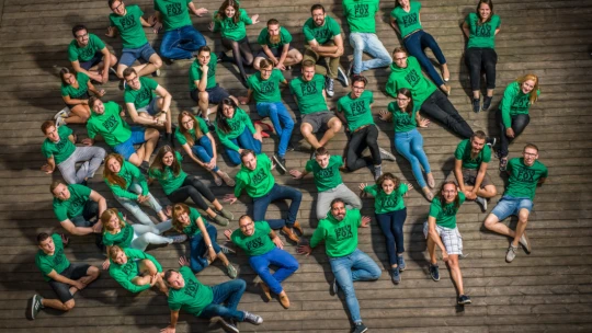 Perelnek a bezárt programozóiskola egykori diákjai