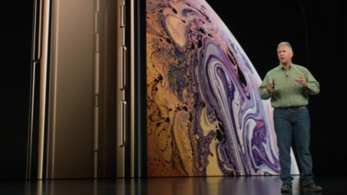 Alig veszik az új iPhone-t, az Apple máris árat csökkentett