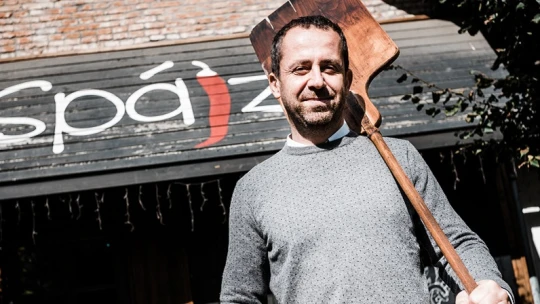 A kovász olyan, mint egy gyerek, naponta háromszor etetni kell