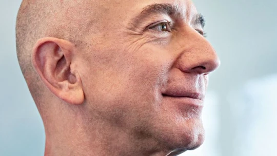 Bezos lemond, az Amazon brutális számokat jelentett
