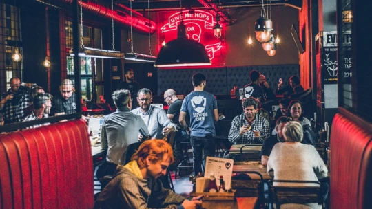 Ma este az Anker helyén megnyílik a budapesti BrewDog Bár