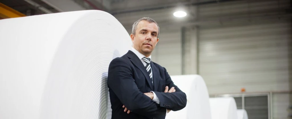 Vajda Attila, a Vajda-Papír ügyvezető-igazgatója. Fotó: Orbital Strangers