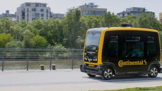 A német autóipari multik milliárdos tétben fogadnak a közlekedés következő trendjére: a robottaxikra