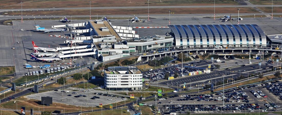 Bővít a ferihegyi reptér: új csarnokot építenek a poggyászoknak