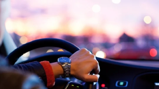 Munkavállalói jogokat kaptak az Uber-sofőrök az Egyesült Királyságban