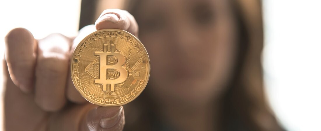 Döbbenet: újra 10 ezer dollár fölé repült a bitcoin