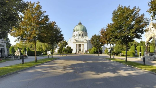 A bécsiek új hobbija: temetőbe járnak futni, úgyhogy építettek nekik két pályát