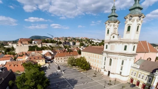 Ezért adja el üzletágát az Invitelnek a top 100-as magyar, építőipari cég