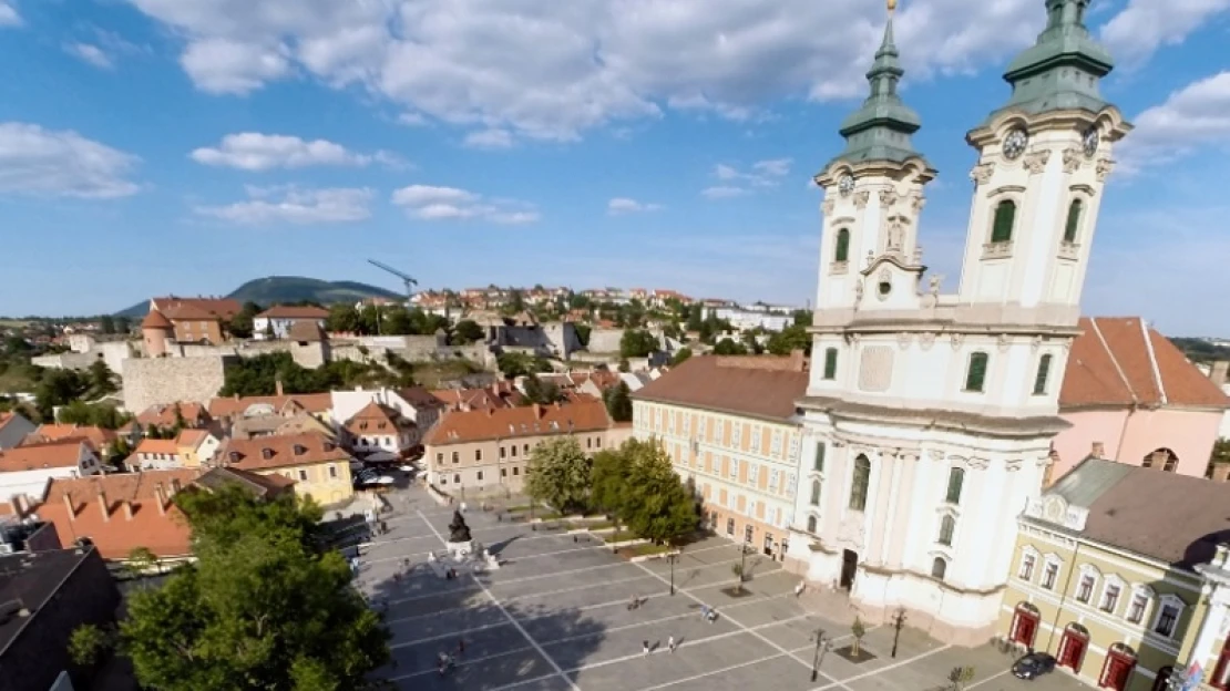 Ezért adja el üzletágát az Invitelnek a top 100-as magyar, építőipari cég