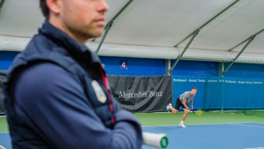 Wimbledon: sima verességgel már az első fordulóban kiesett Fucsovics