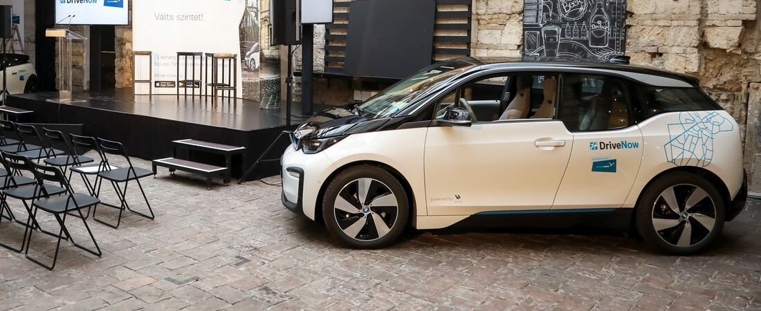 Új közösségi autómegosztó indul – Topmilliárdos hozza el Magyarországra a BMW carsharing szolgáltatóját