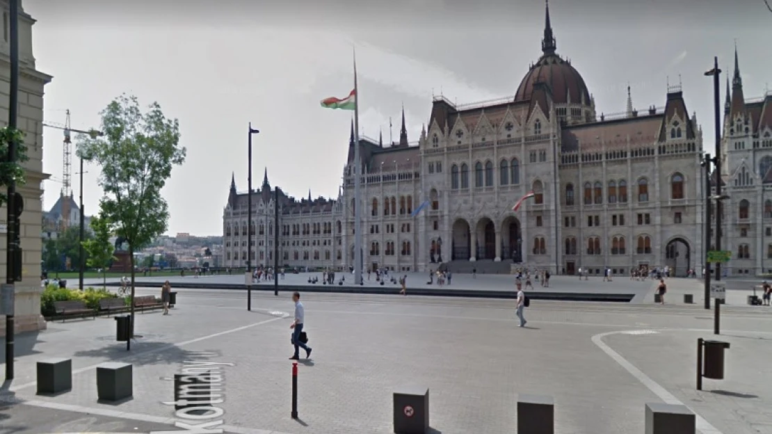 Frissül a Google Utcakép funkciója, ezekben a magyar városokban kell készülni