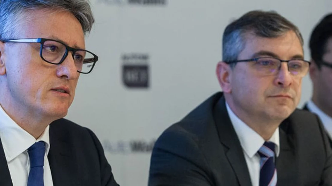 A trendek ellenére az autótulajdonlás hosszú távon is fennmarad