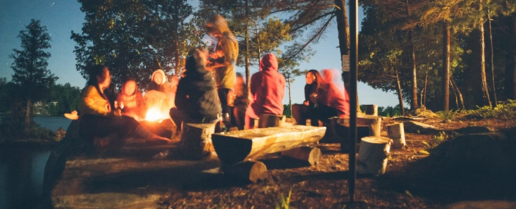 Így táboroznak a gyerekek 2019-ben: növekvő árak, csökkenő internetezési lehetőségek