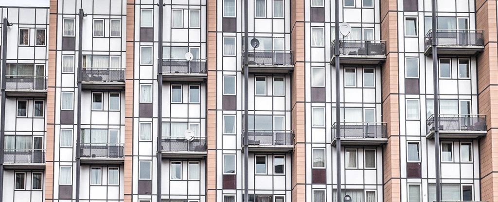 Hiába a béremelkedés, három évvel többet kell dolgozni egy 50 négyzetméteres lakásért Budapesten, mint öt éve