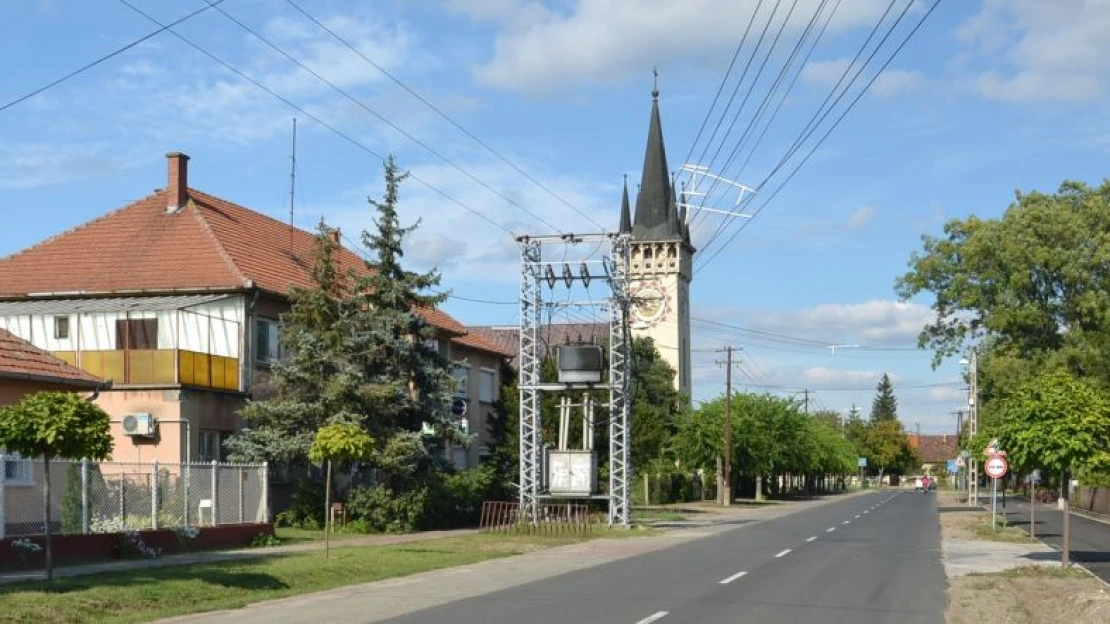 Aláírták a szerződést, ami 300 milliárdot hozhat Mészáros Lőrincnek