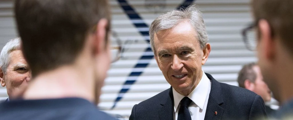 Bernard Arnault, az LVMH luxuscégcsoport vezére és résztulajdonosa. Fotó: Jeremy Barande // Wikimedia Commons