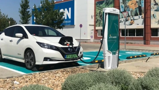 Hamarosan fizetős lesz az elektromos töltés