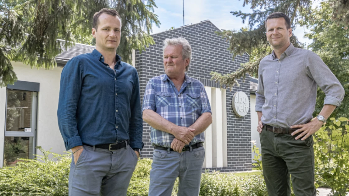 800 millió forint extrudált kenyérből – Az Abonett sztorija