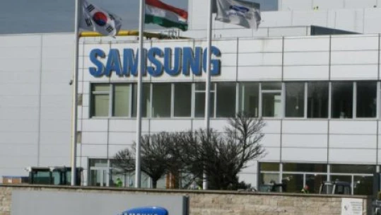 Óriásberuházás: 390 milliárd forintból bővít Gödön a Samsung