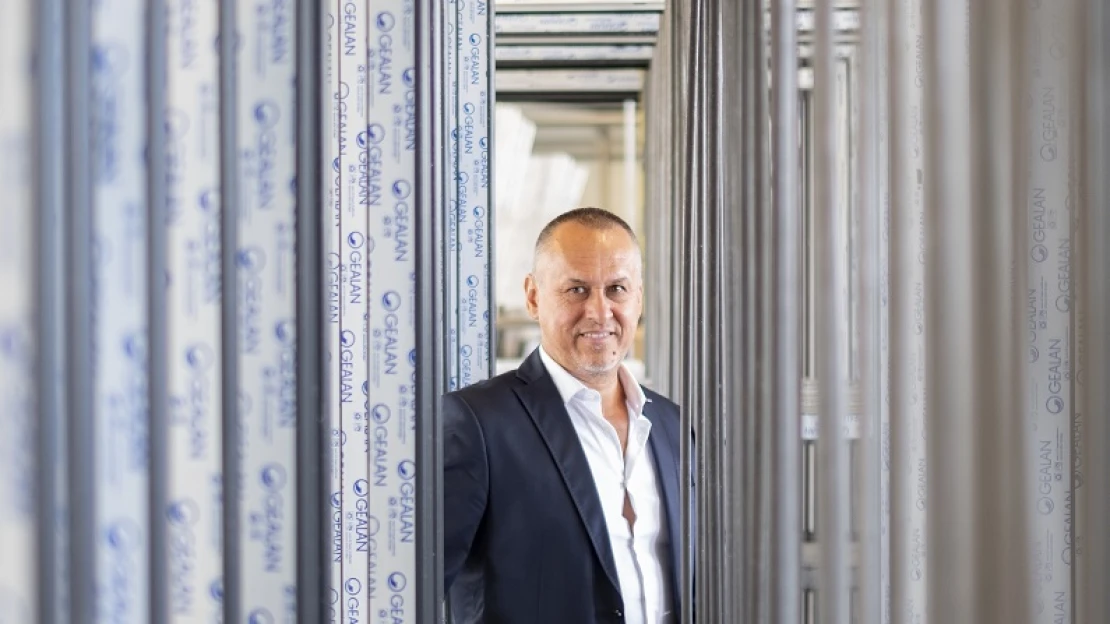 Bojtor Gyula, a Foton nyílászárócég ügyvezetője: legyünk jó zsíros halak!