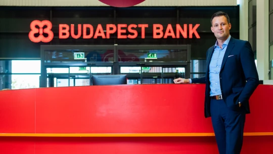 Forma1-es kultúra a KKV bankolásban