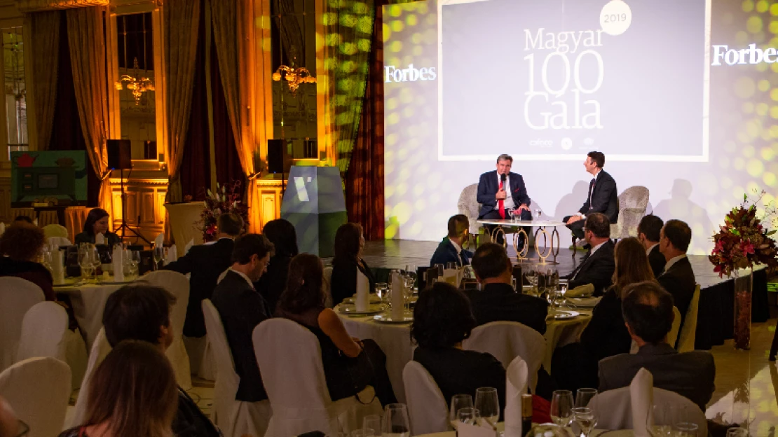 Díjátadó és jótékonysági aukció a Forbes Magyar100 gáláján