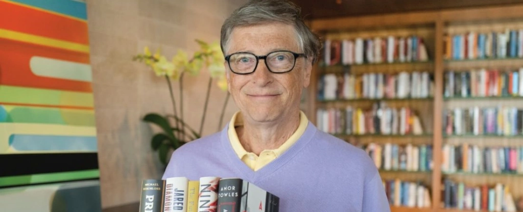 Ezt az öt könyvet ajánlja Bill Gates, hogy hatékonyan indítsd az új évet