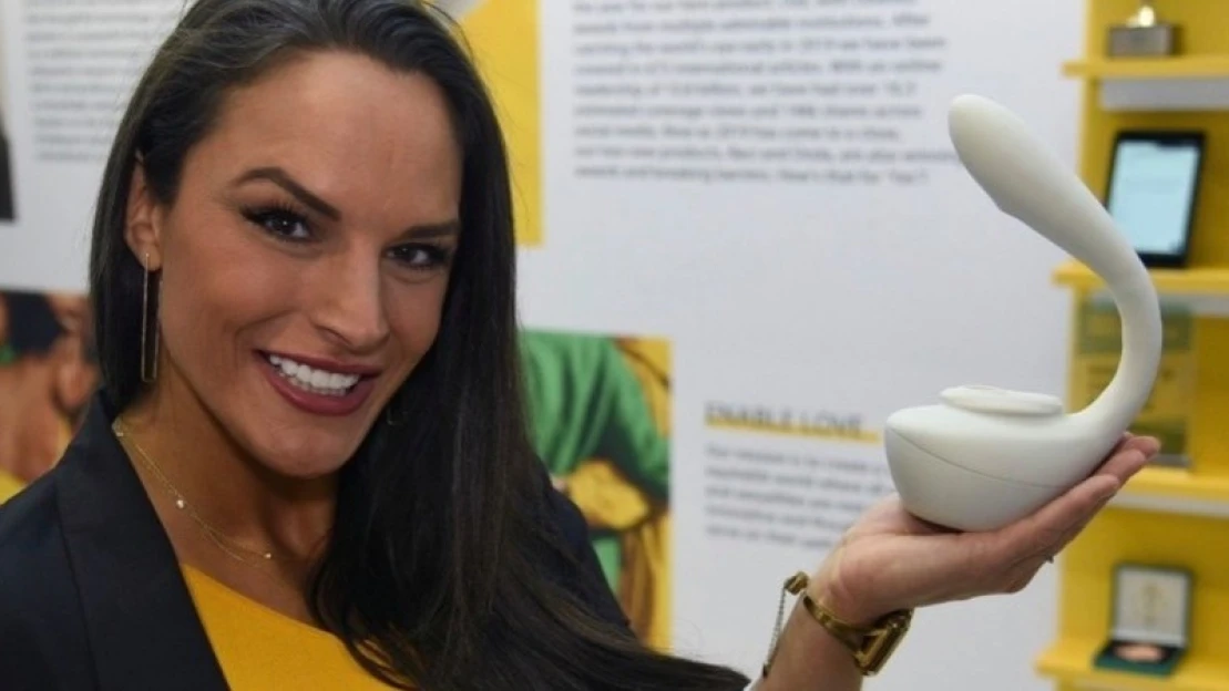 Szórakozás otthon – a női örömök globális élharcosa egyre többeknek mutatja meg, milyen az orbitális orgazmus