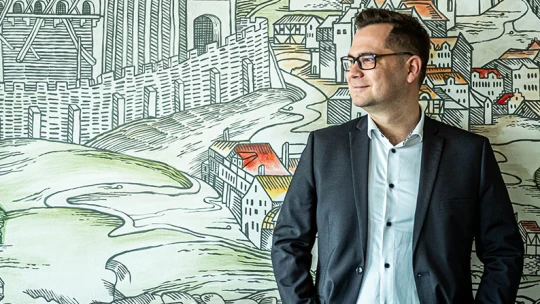 Új helyzet állt elő az ingatlanpiacon, évek óta nem volt ilyen – nagyinterjú mindenről, amit most tudni kell a lakásvásárláshoz