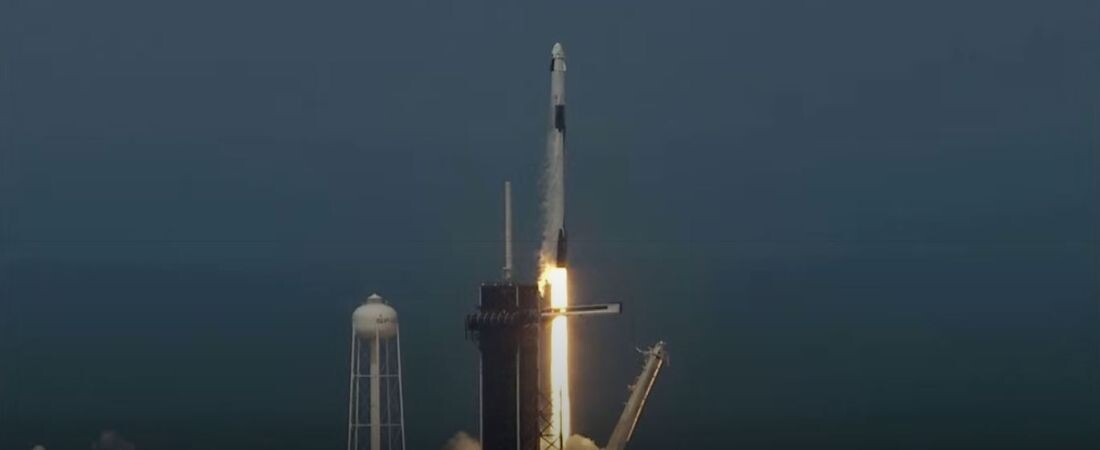 Látványos videón a SpaceX rakétájának első sikeres landolása