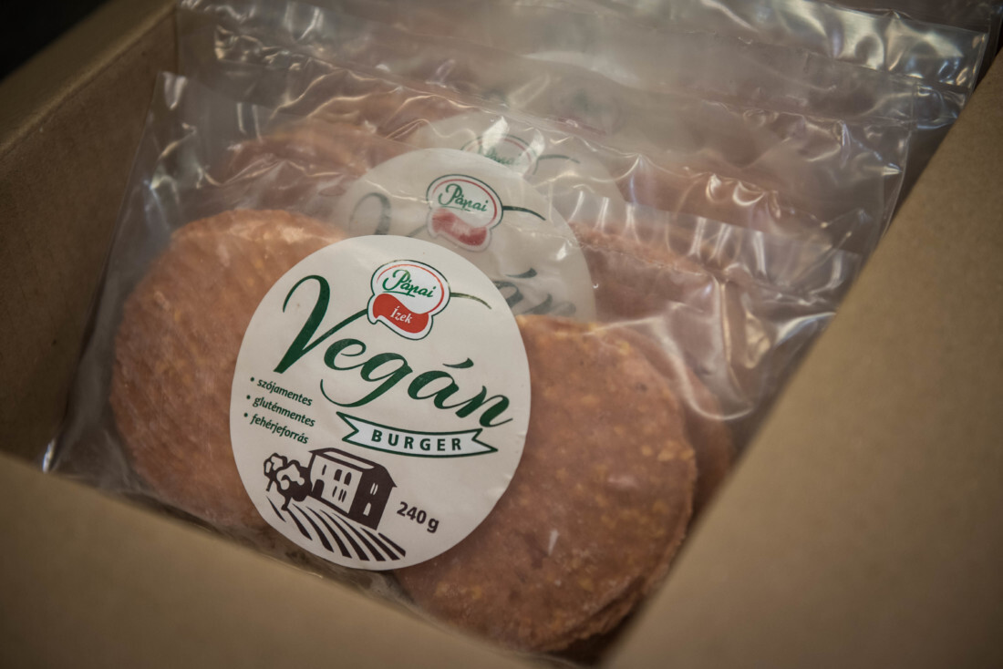 A borsó az új sonka: vegán termékekkel rukkol elő a Pápai Hús