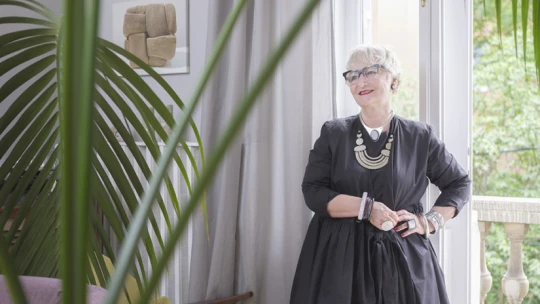 Látható akar lenni